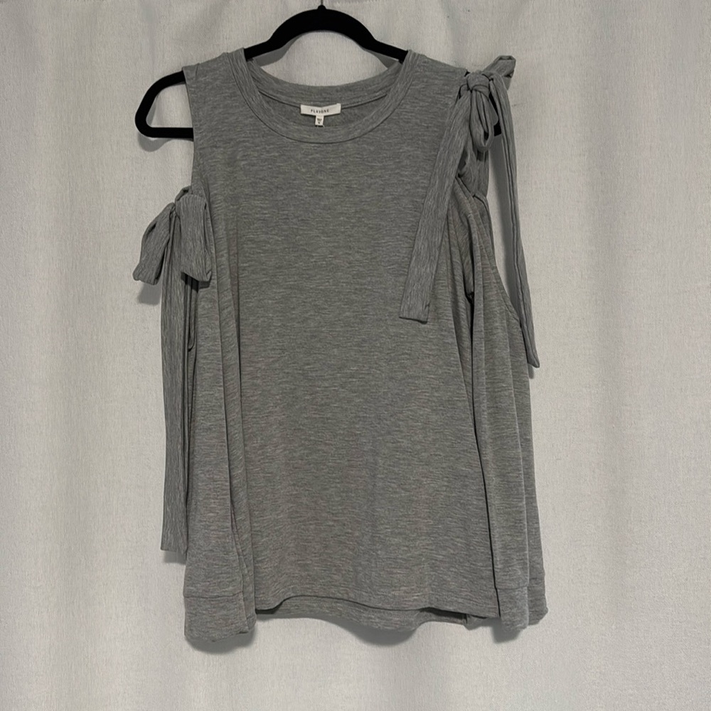 Off the shoulder bow detailing sweatshirt